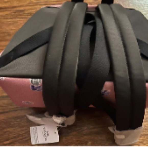 NWT! Coach Disney HTF Snow White 5 set- LARGE price drop-no offers please - Picture 10 of 12